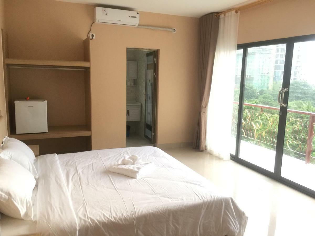 Golden Rooster Hotel Sihanoukville Extérieur photo