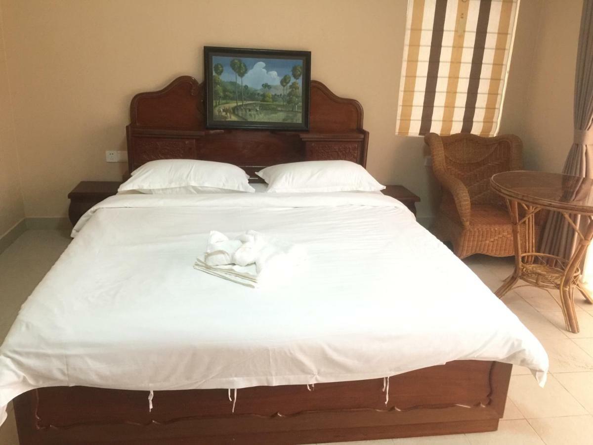 Golden Rooster Hotel Sihanoukville Extérieur photo
